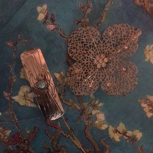 2/14$! 2NWOT silver hair clips-filigree flower w/rhinestones &turquoise barrette